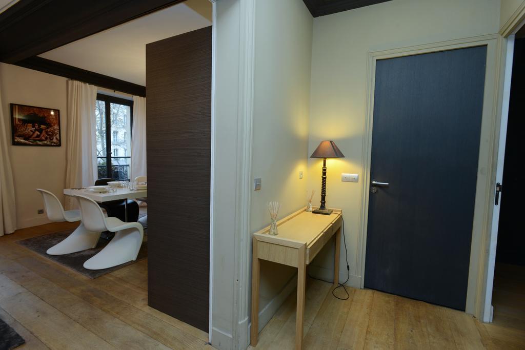 Appartement Paris Tour Eiffel Rum bild