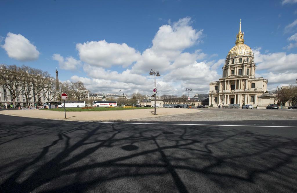 Appartement Paris Tour Eiffel Exteriör bild